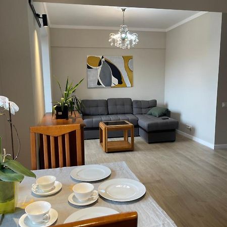 Almaty Apartment 76 Dış mekan fotoğraf