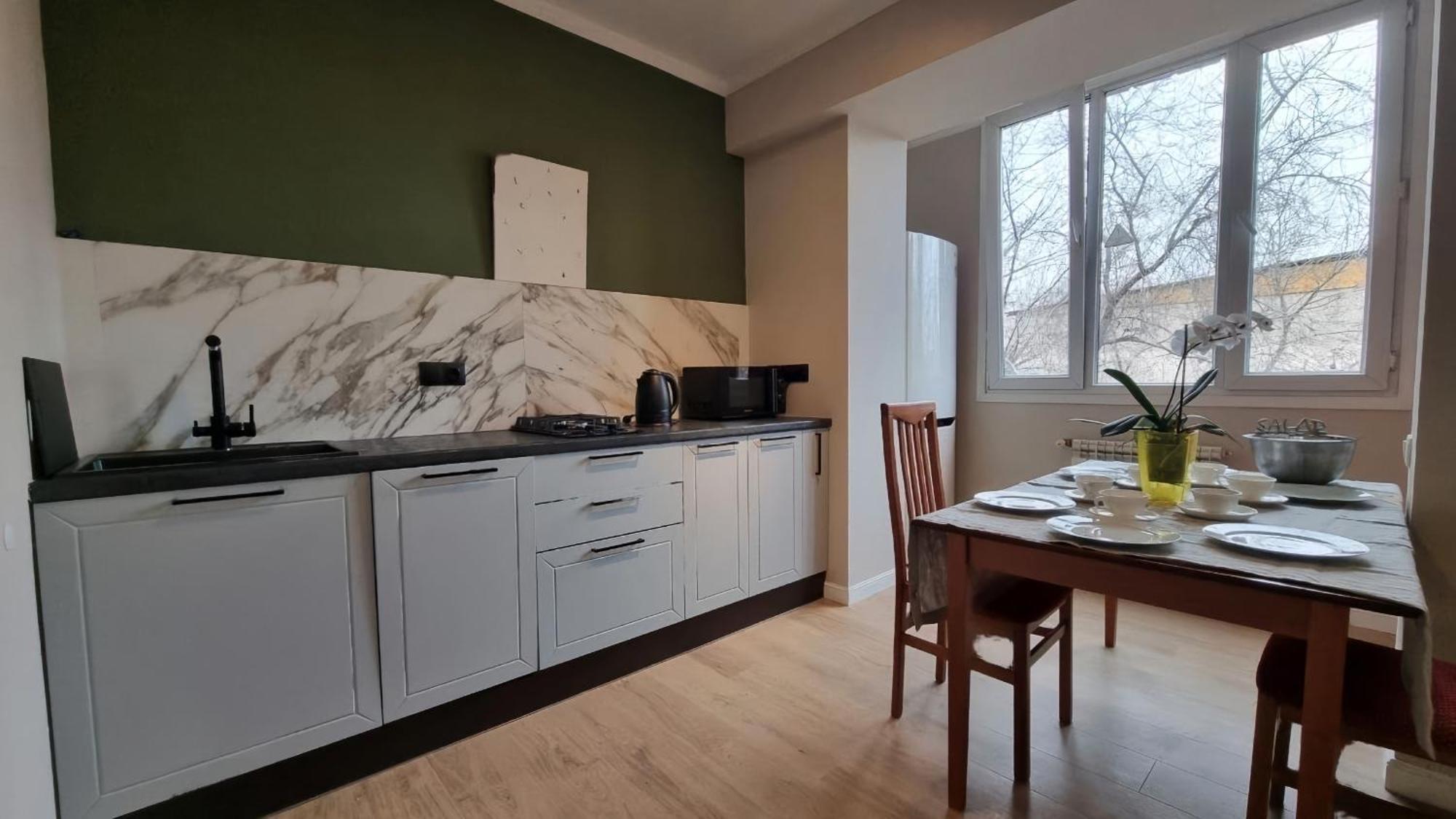 Almaty Apartment 76 Dış mekan fotoğraf